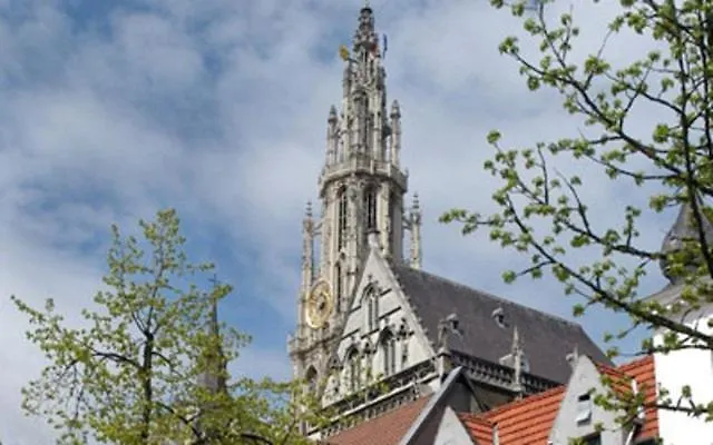 Hotel Keyserlei Antwerp 3*,